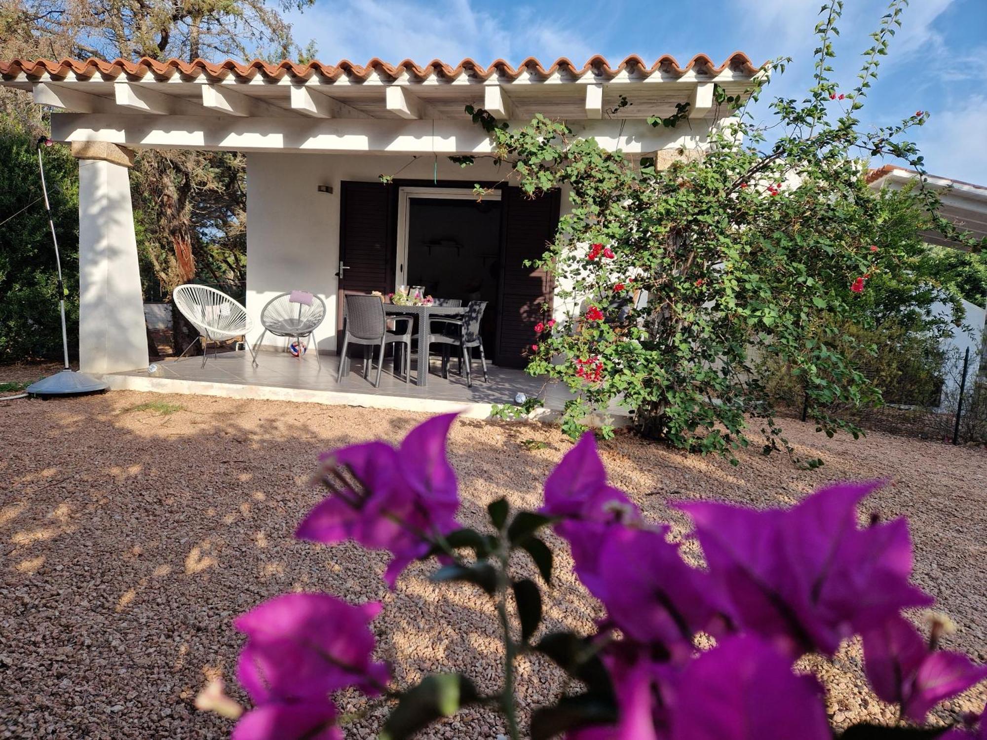 Villa Bouganville 15 Min A Piedi Dalla Spiaggia Rena Majore Exterior foto